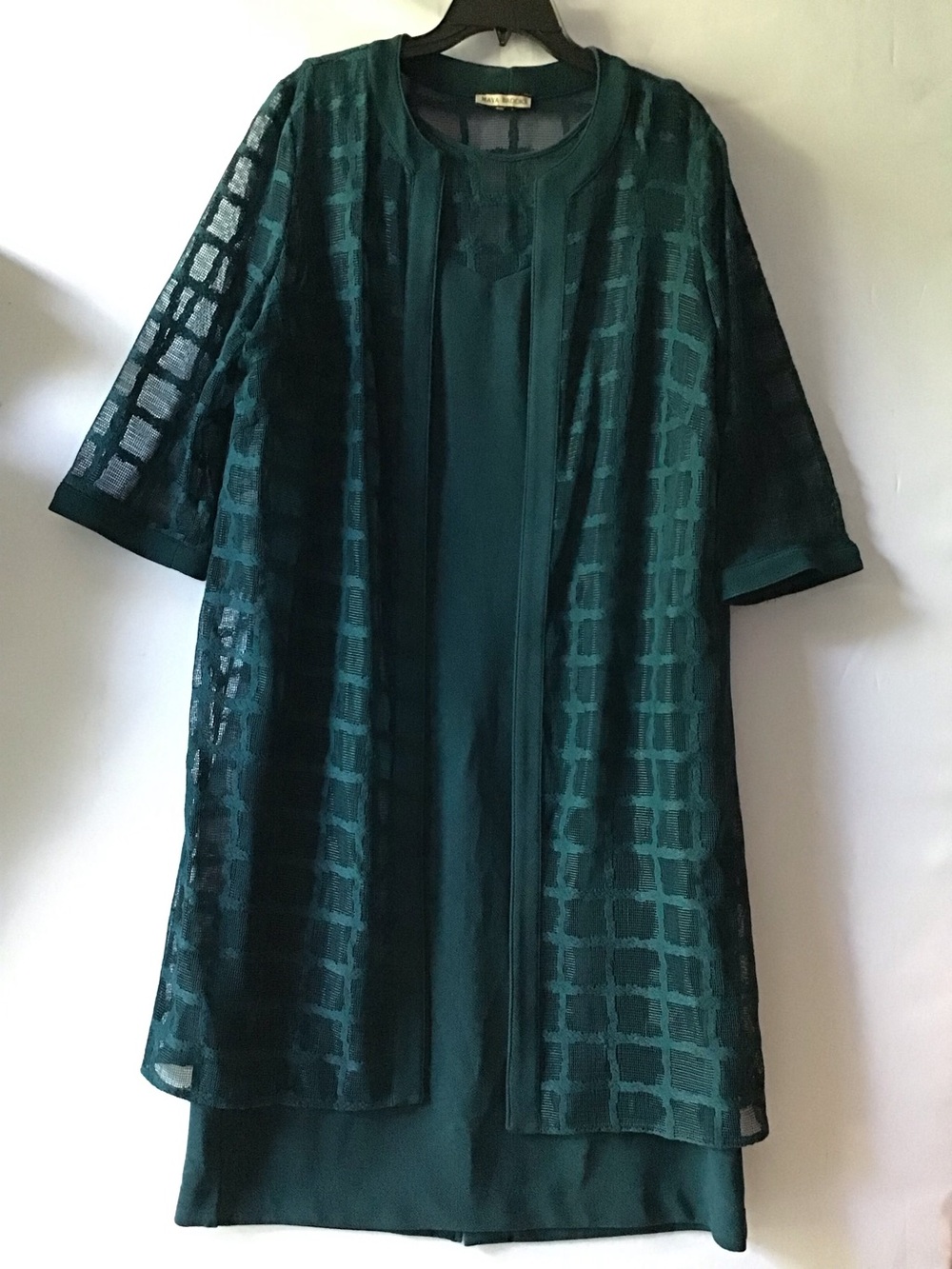415,416 Elegant Women's Teal Overlay Jacket and Dress